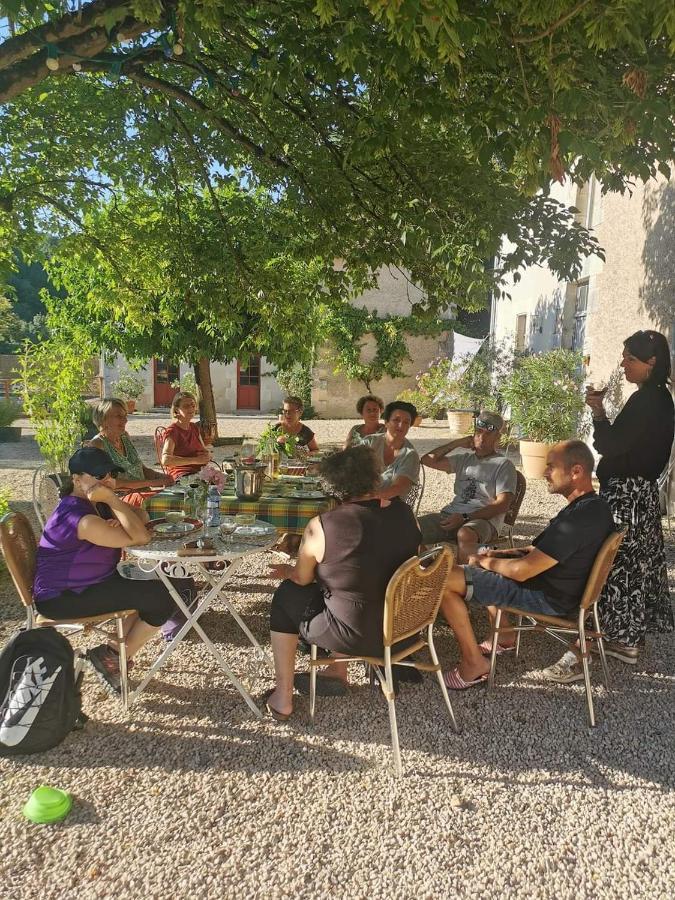Chambres D'Hotes De La Pilatiere Persac Luaran gambar